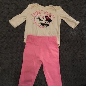 Minnie sweetheart outfit.